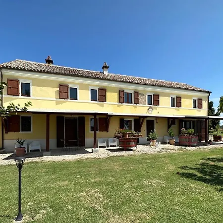 Casale Casini Soccorso Літній будинок Сенігаллія